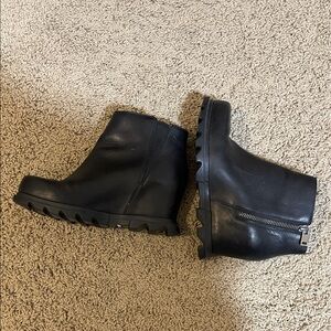 SOREL Wedge Ankle Boots with Zipper